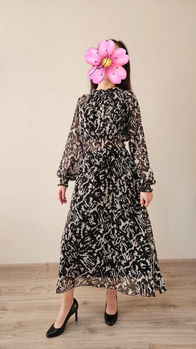 Платья новые и б/у размер 42-44 продам платье