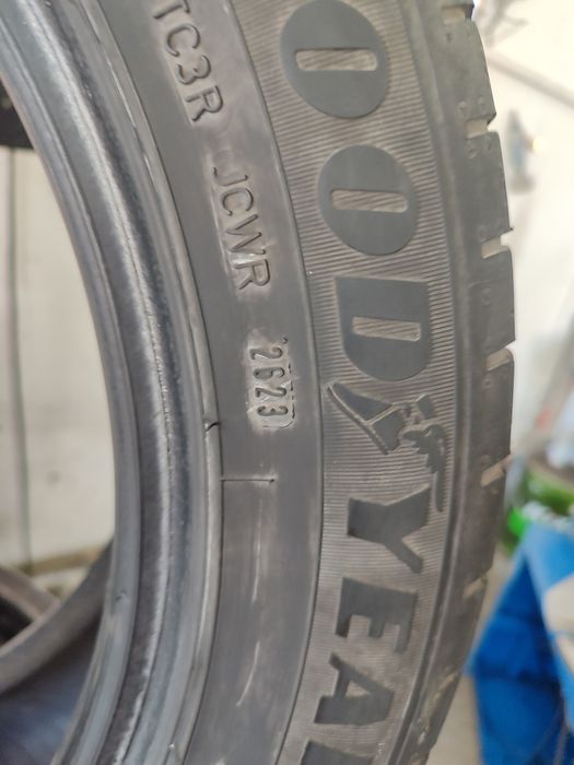 215/55R17 1 шина
