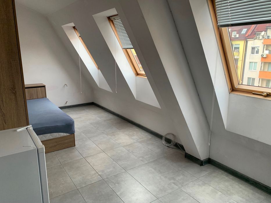 Дава се под наем Едностаен апартамент в София, Люлин 8 - 22 кв.м за 255 € - Снимка #1