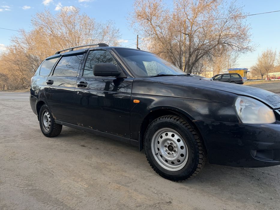 Продам лада приора универсал.2013 год.