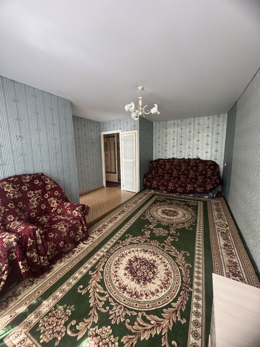 Продам кв.1 этаж.4,700000т