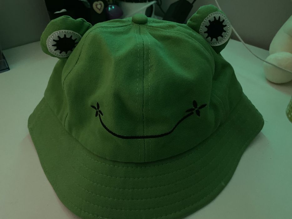 Продаю панаму Лягушка