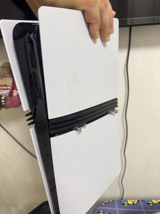 Sony plastation 5 pro 2tb