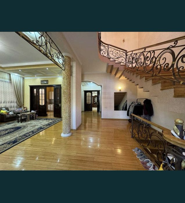 Продается дом 6 соток и в подарок идет дача на 12 соток