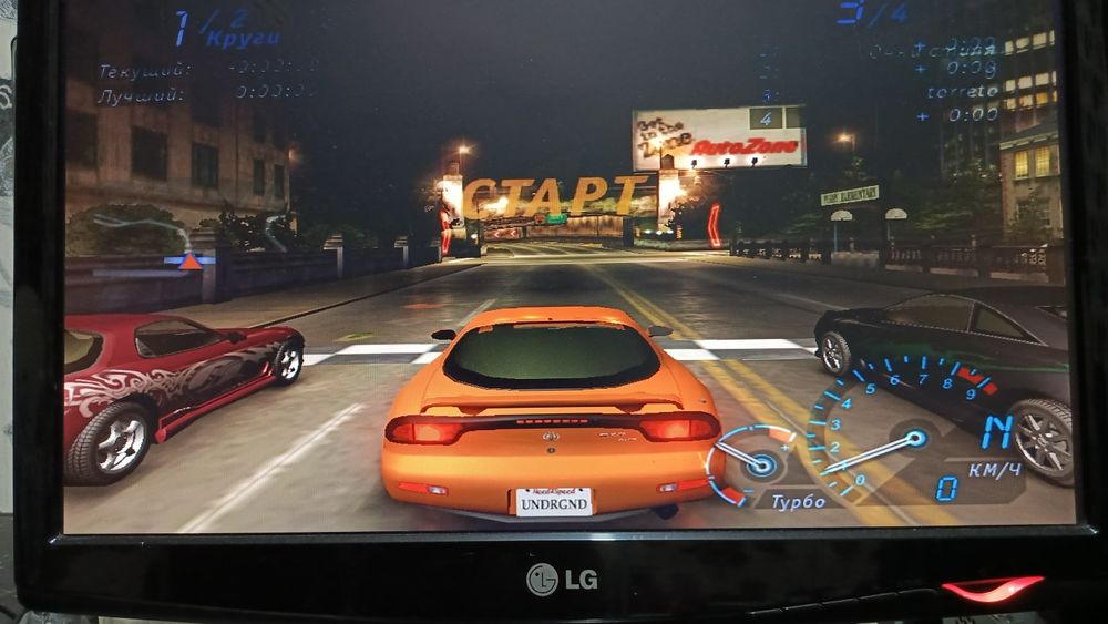 Продаются старый компьютер только самому кейс