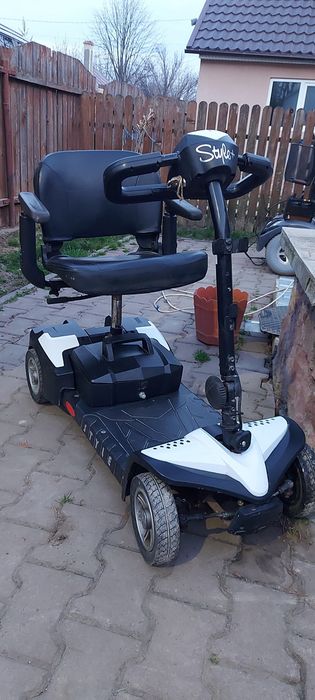 Cărucior scooter electric