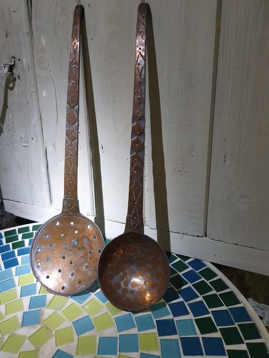 Стари медни черпаци