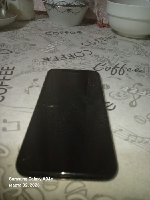iPhone X 64 GB б/у