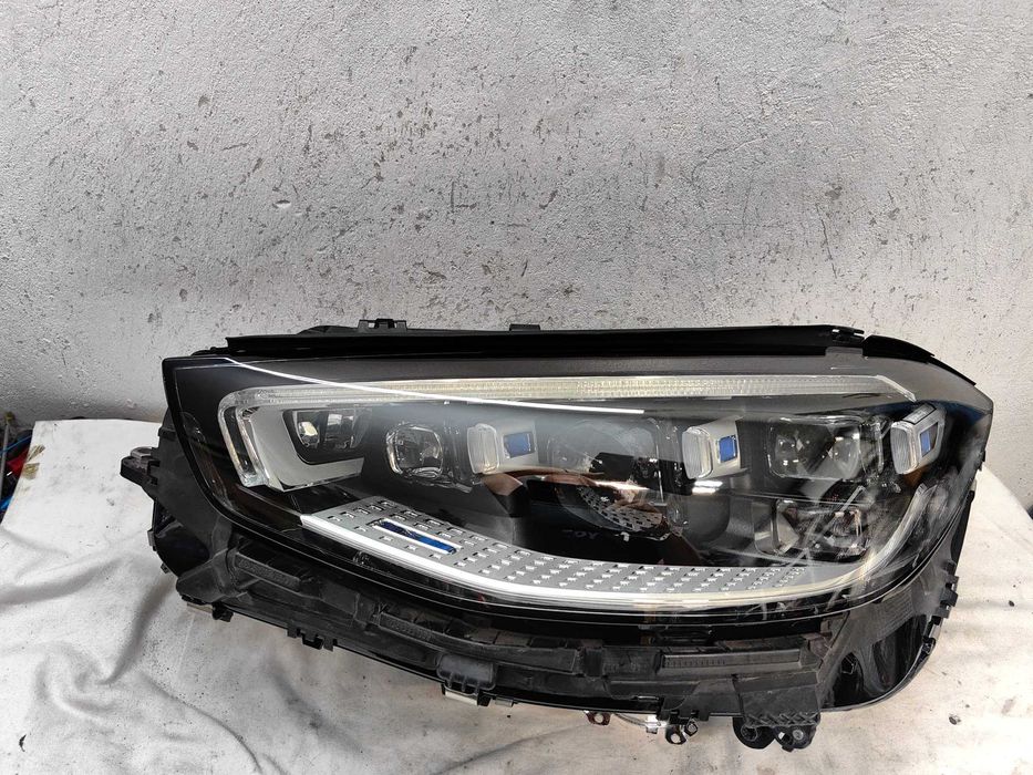 Оригинален фар Мерцедес 223  Mercedes S 223  DIGITAL LIGHT