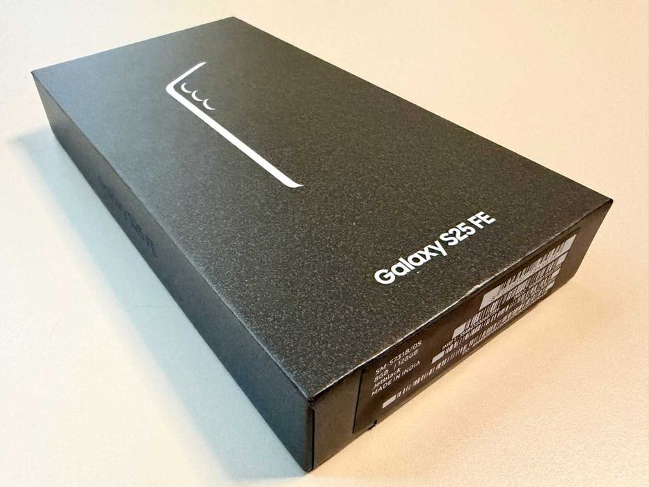 Samsung / Galaxy S25 FE 128 Gb / JetBlack / Navy / Sigilat