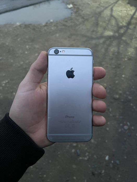 Продам или обменяю айфон 6