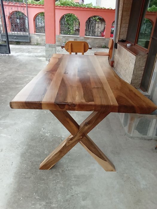 Плотове, стъпала , порти от масив.