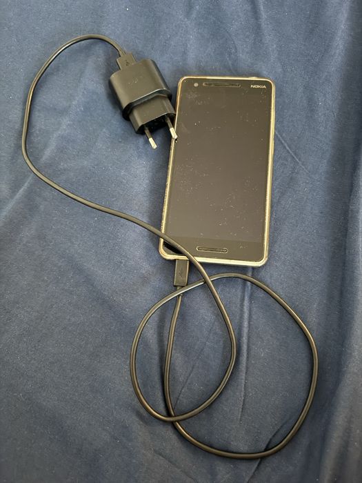 Nokia смарт телефон