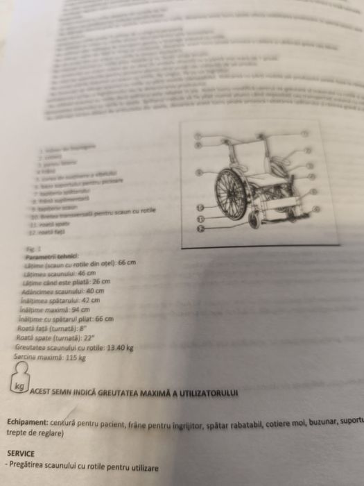 Vand carucior  pt persoane cu handicap