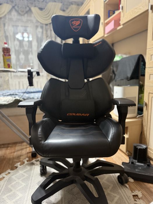 Игровое кресло Cougar скорпион