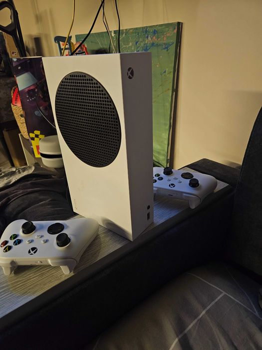 Продам XBox series S
