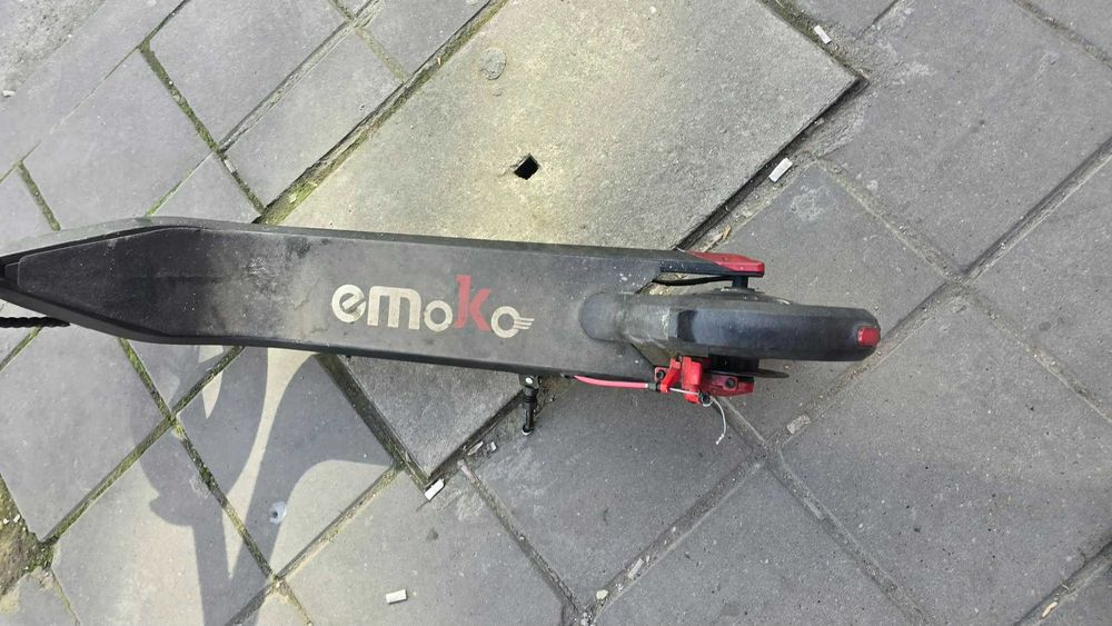 Електрическа тротинетка EMOKO - HT-T8