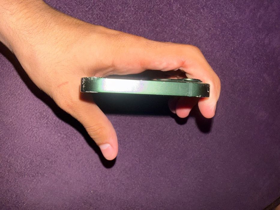 Iphone 13 verde