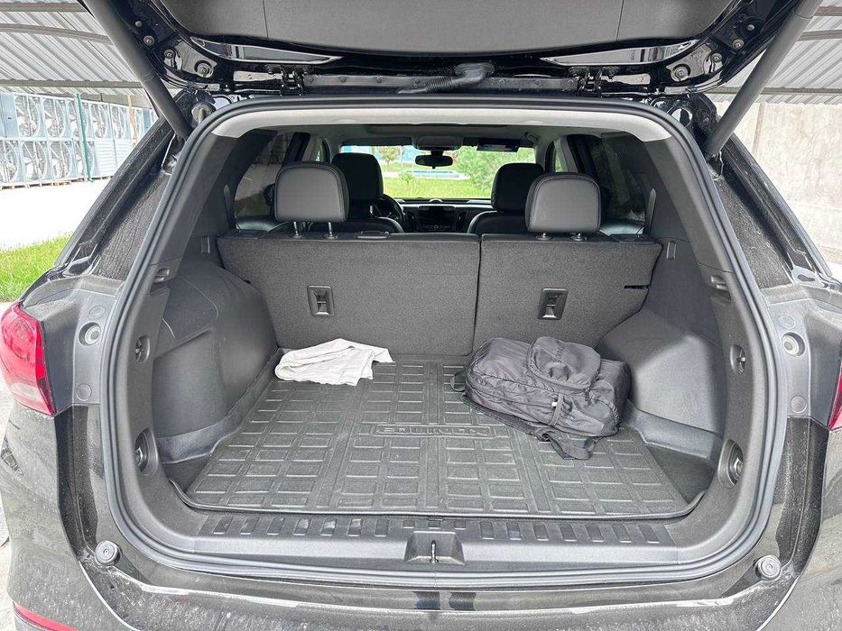 EQUINOX 2022 год 37.000 пробег