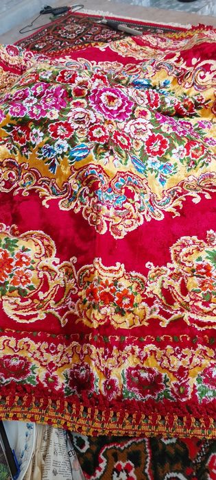 Албанский ковёр.