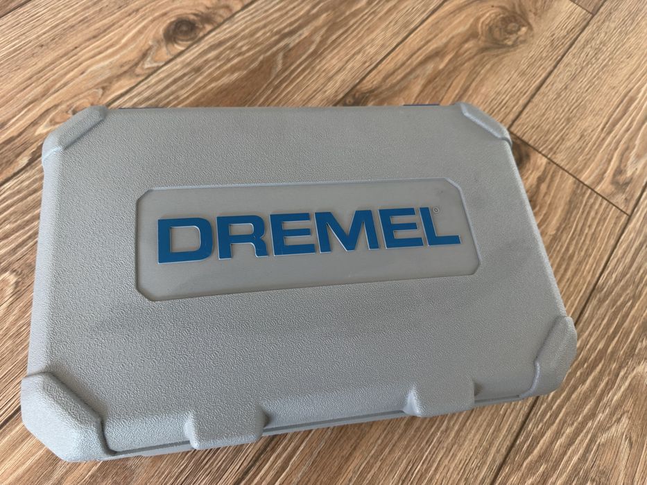Dremel 8220-Мултифункционален прав шлайф