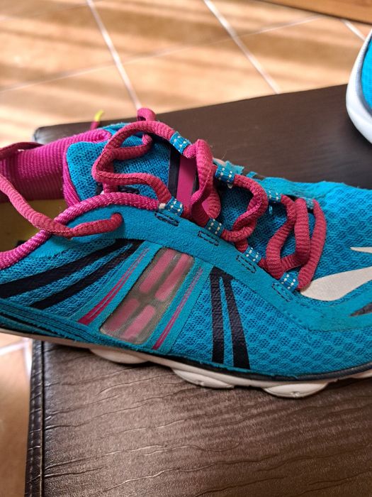 Оригинални маратонки