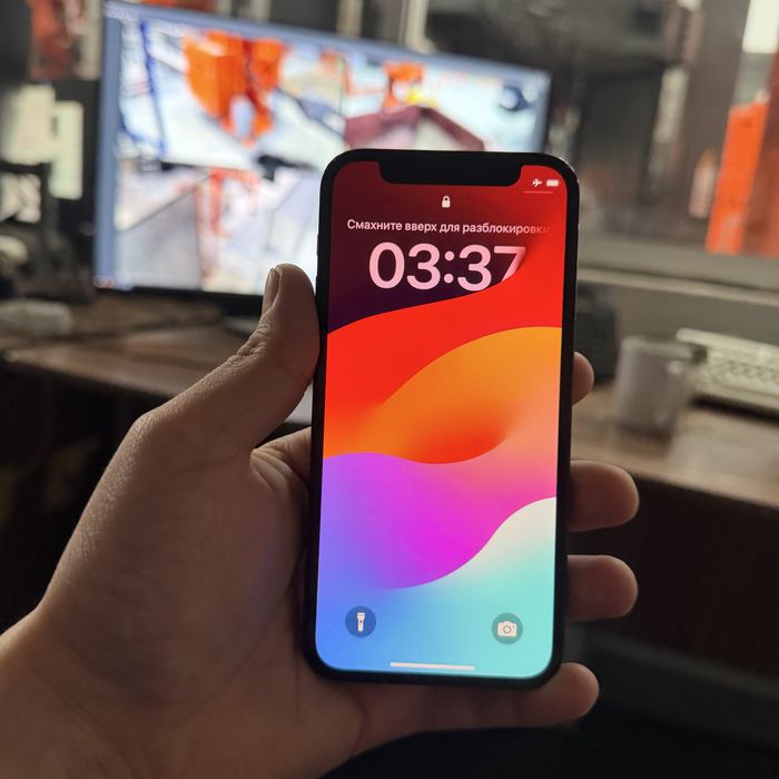 Продам айфон 12 мини