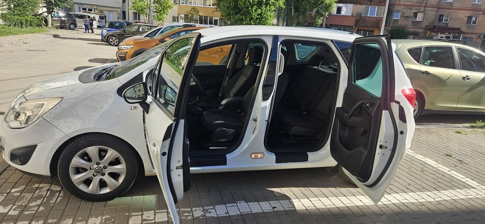 Opel Meriva b , 1.4 16v turbo 120cp. 2014
