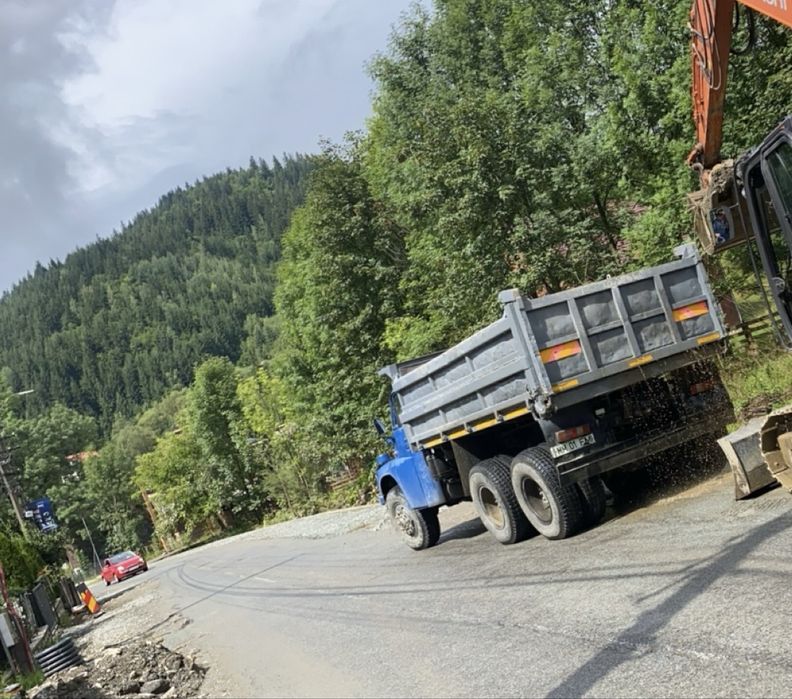 Vand sau schimb  Tatra 148 in perfecta stare de functionare.