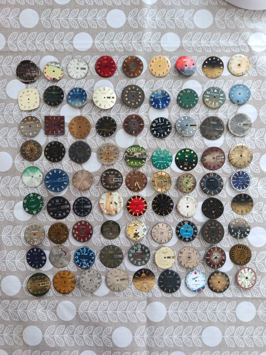 Продам часы (на запчасти)