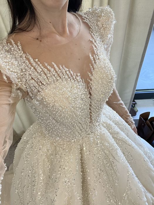 Rochie de mireasa tip printesa