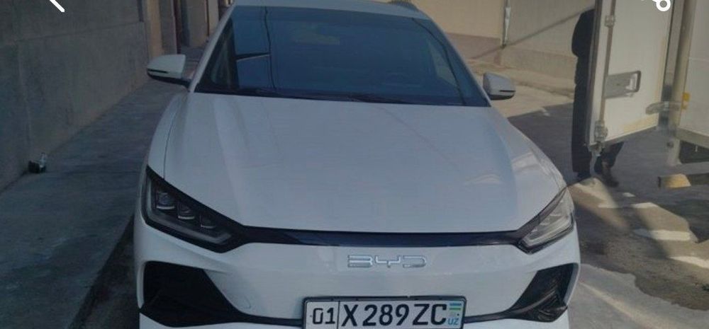 Byd e2 electromotive sotiladi