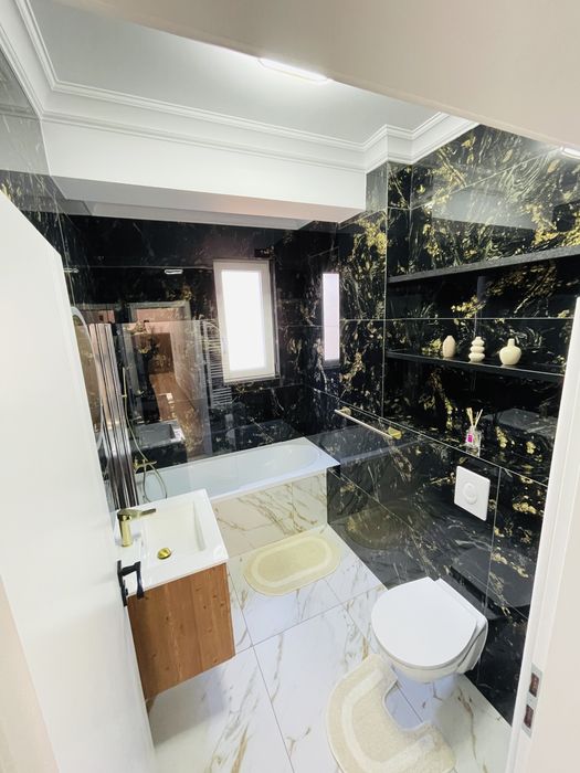 Apartament 3 camere de inchiriat zona Burdujeni