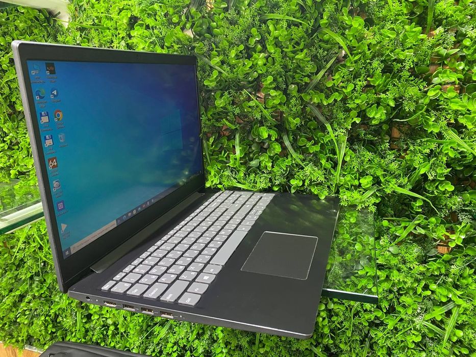 Lenovo office noutbuk A6-9225 Radeon R4 8/256 Nvme SSD video  M440-2GB