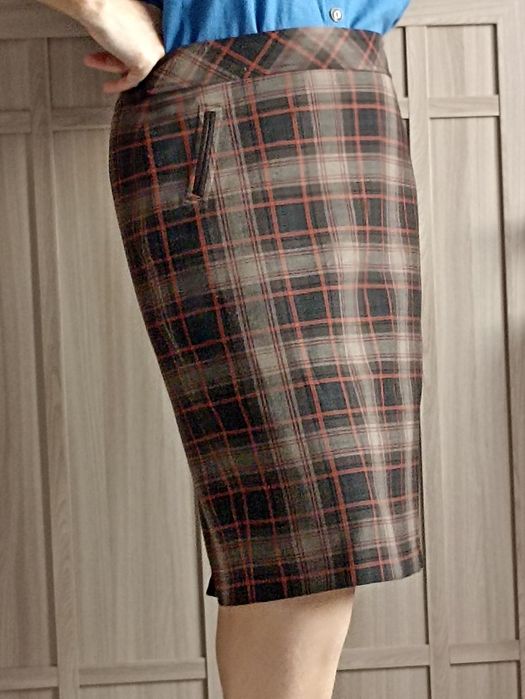 Юбки классика продам