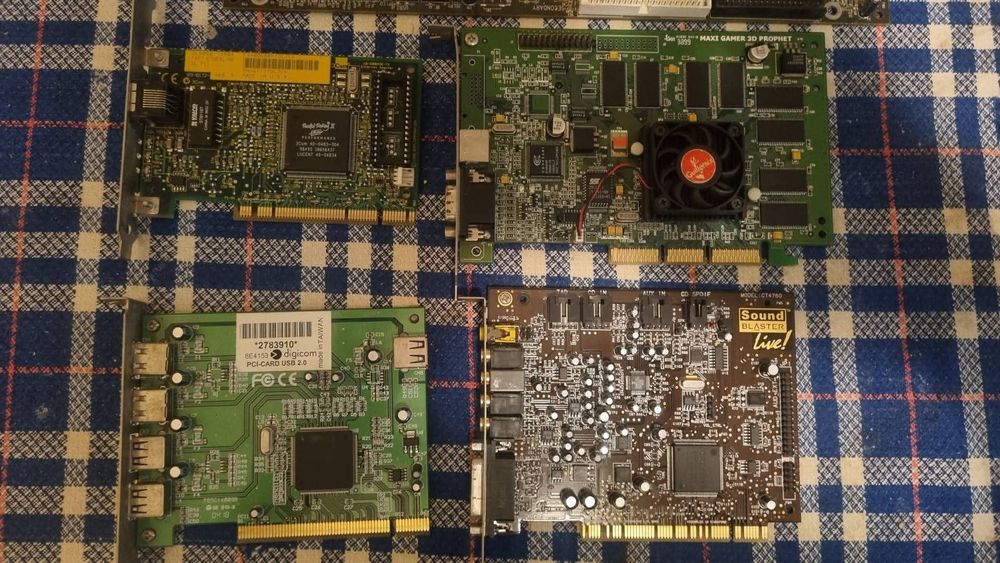 Kit Alienware Area 51 - Decembrie 1999