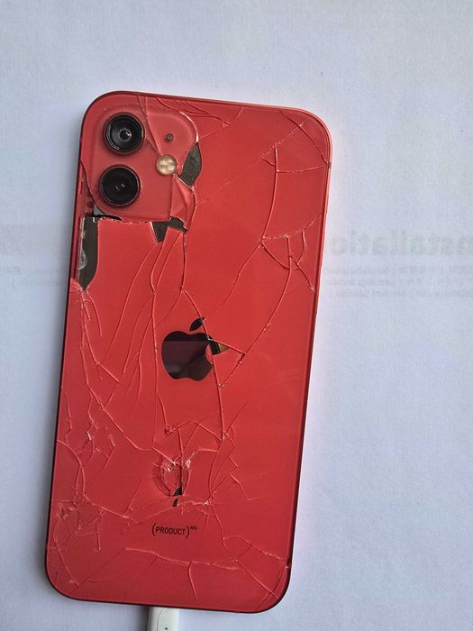 iphone 12 red - defect pentru piese, display spart