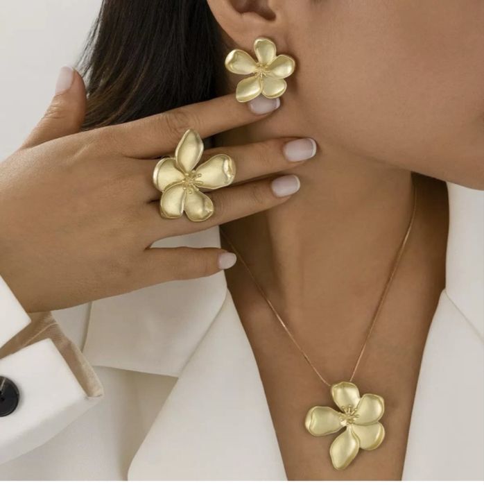 Украшения 1500 тенге