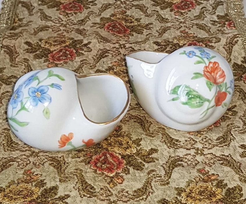 Две старинни порцеланови солнички- Лимож- Франция