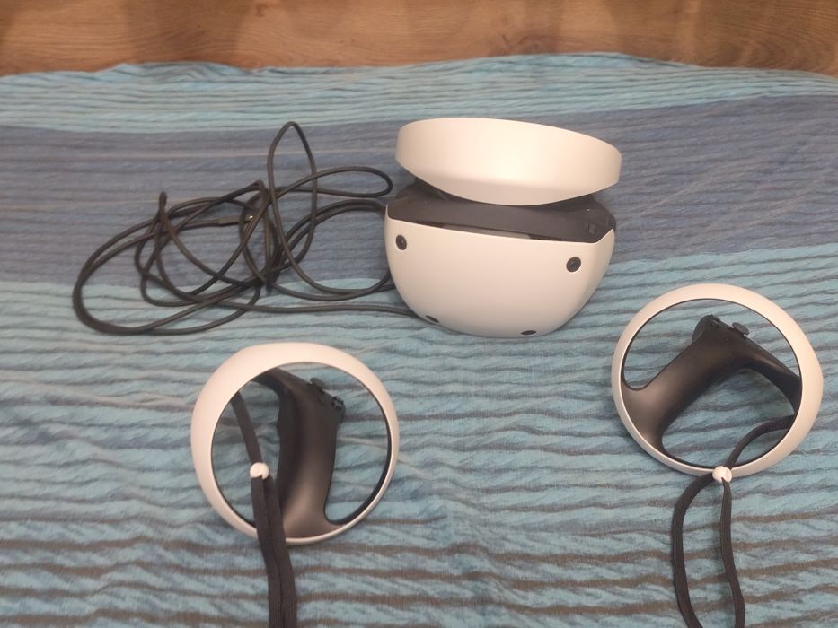Продавам vr set ps5 2 генерация