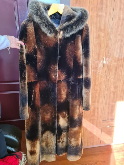Продаётся шуба мутон и дубленка