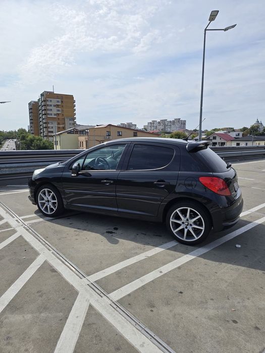 Peugeot 207 Primul proprietar in România, adusă din Germania, mașina arată si func