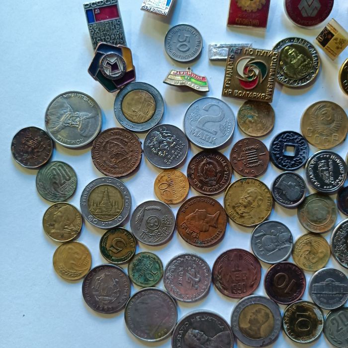 Чуждестранни и бг монети