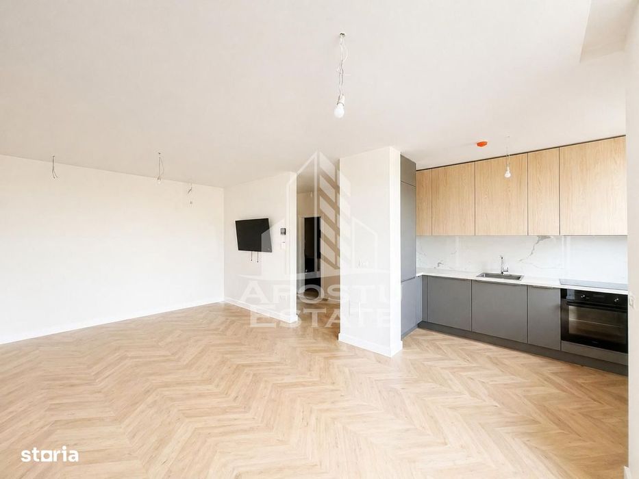 DE VANZARE Apartament doua camere cu pozitie excelenta