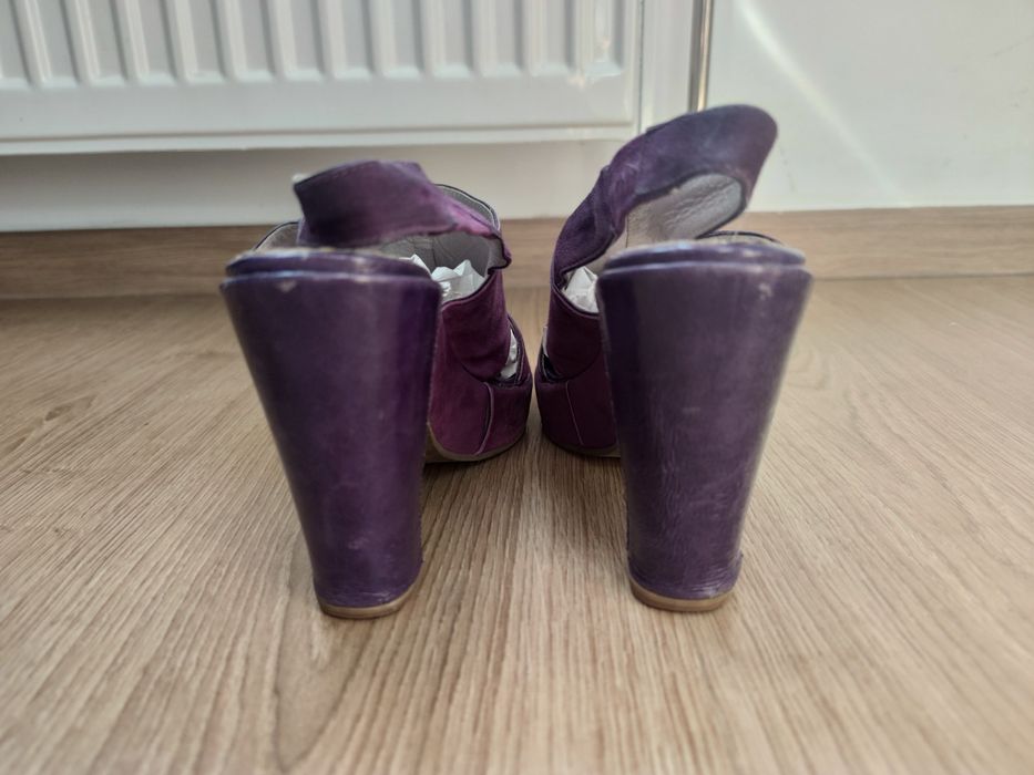 Sandale cu toc Piele nr. 39