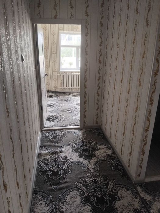 Тезда Тожмахалда  1хона 2этаж квартира  сотилади