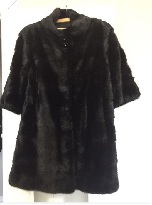 Продаю  норковую шубу автоледи