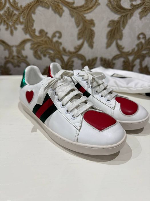 Женские кожаные кеды Gucci, новые, 36-37 размер: 100 у.е. - Ayollar oyoq kiyimi Toshkent на Olx