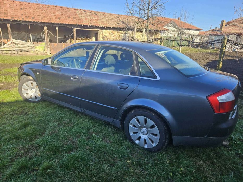 Audi A4 2.0 газ бензин