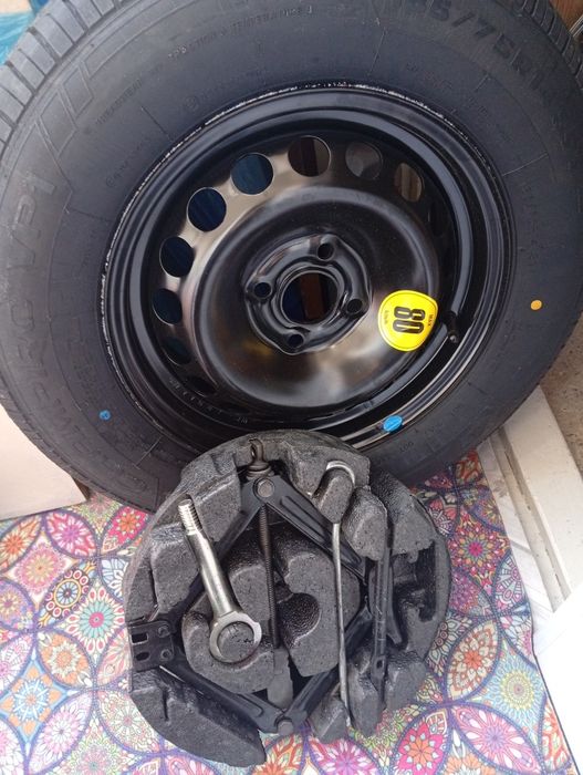 Продам запасное колесо новое